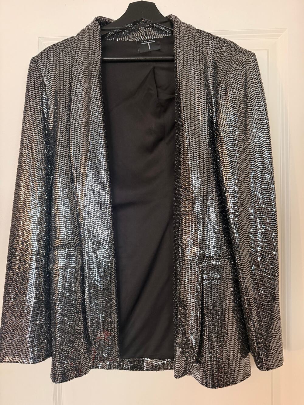 T Tahari Metallic Silver & Black Sequin Blazer - Size 8